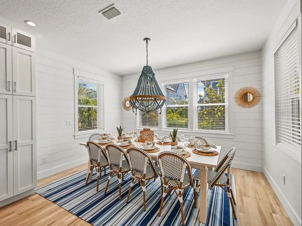 204 Coolidge Drive Sarasota FL 34236