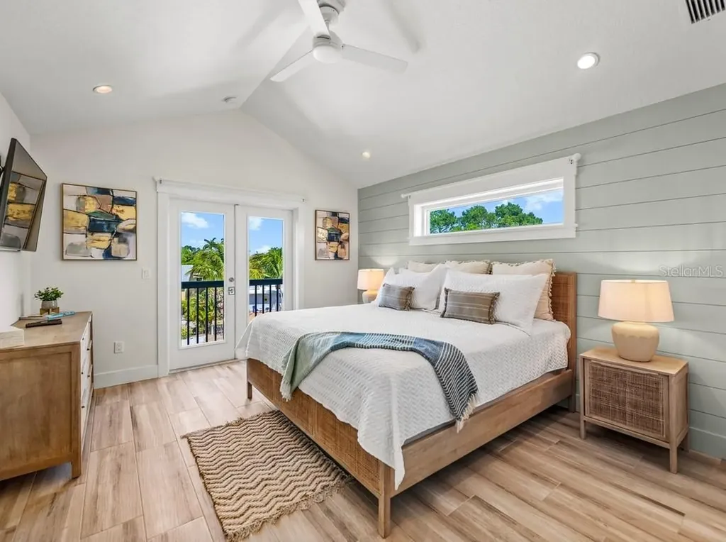 204 Coolidge Drive Sarasota FL 34236