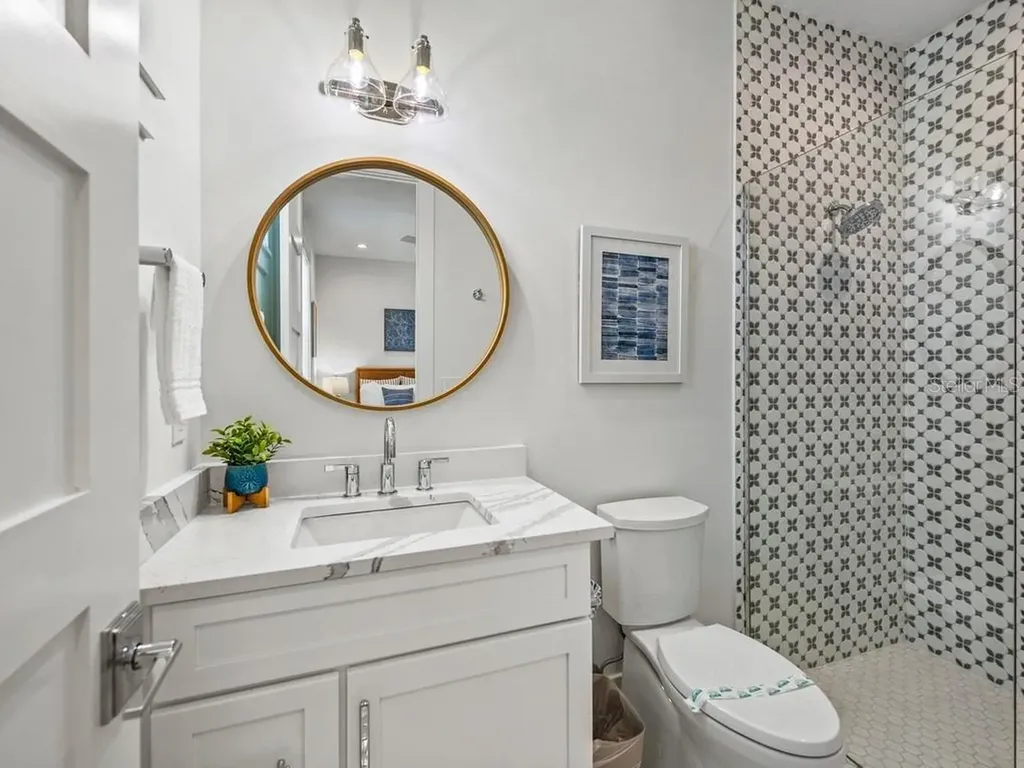 204 Coolidge Drive Sarasota FL 34236