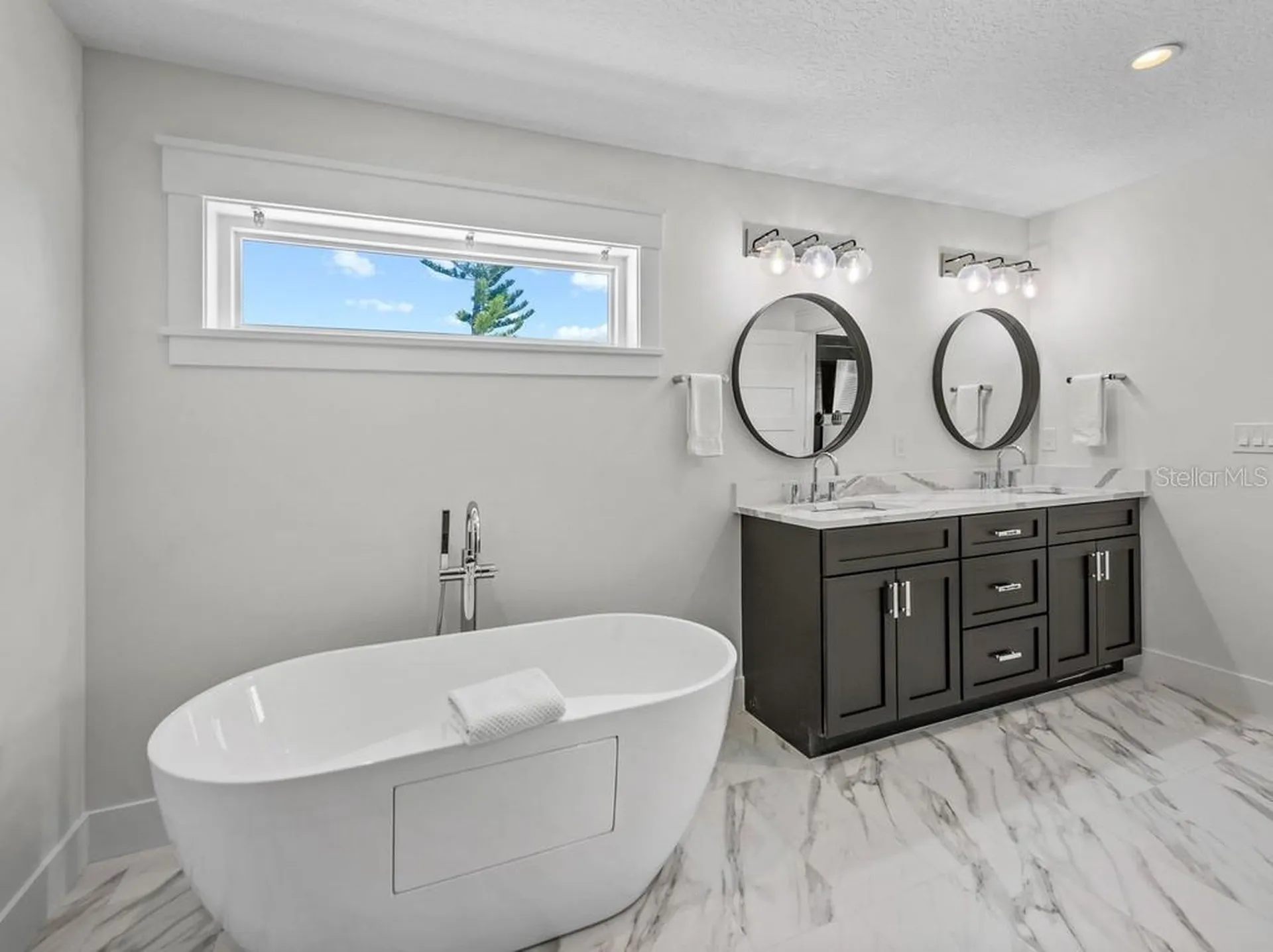 204 Coolidge Drive Sarasota FL 34236