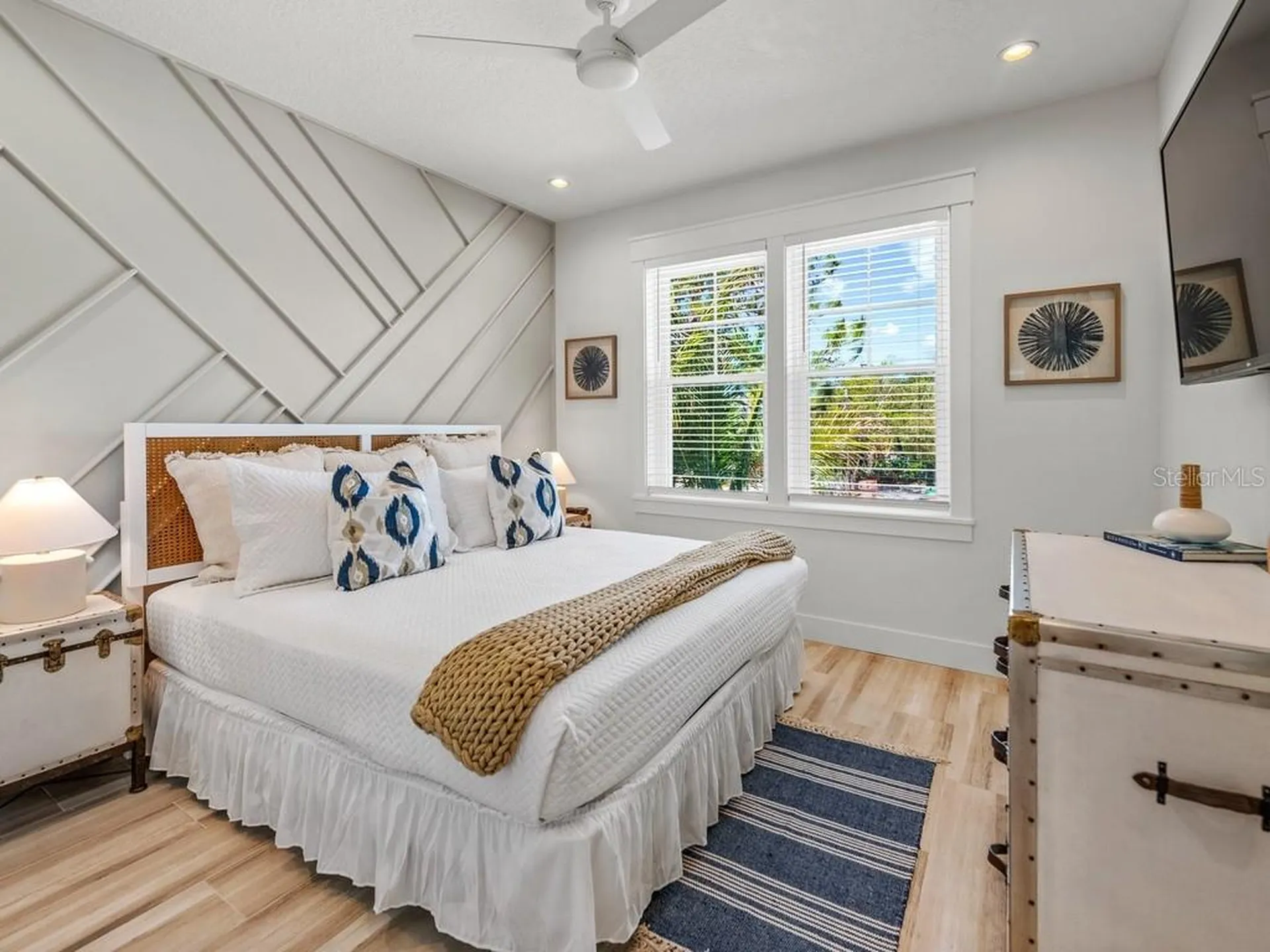204 Coolidge Drive Sarasota FL 34236