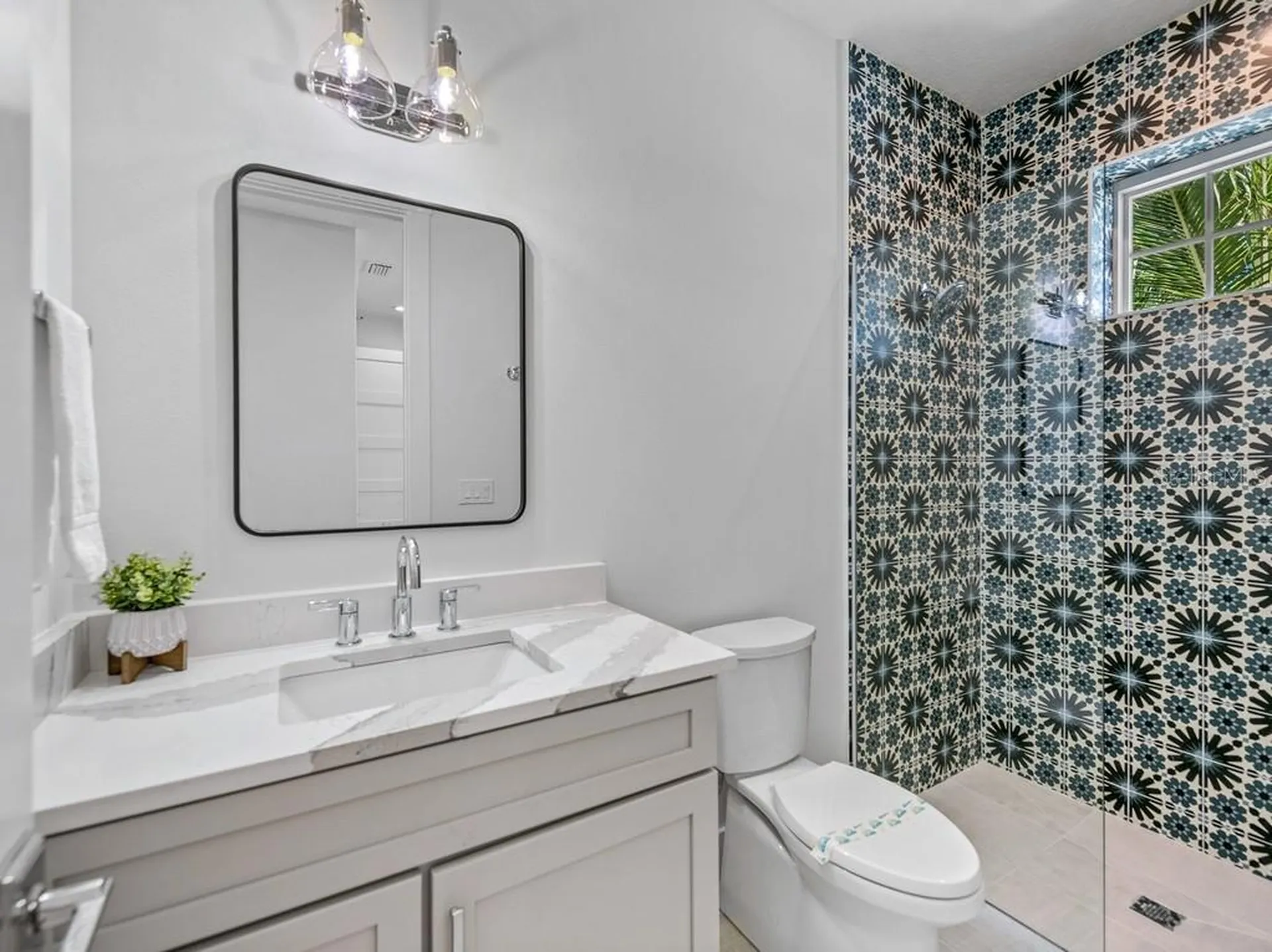 204 Coolidge Drive Sarasota FL 34236
