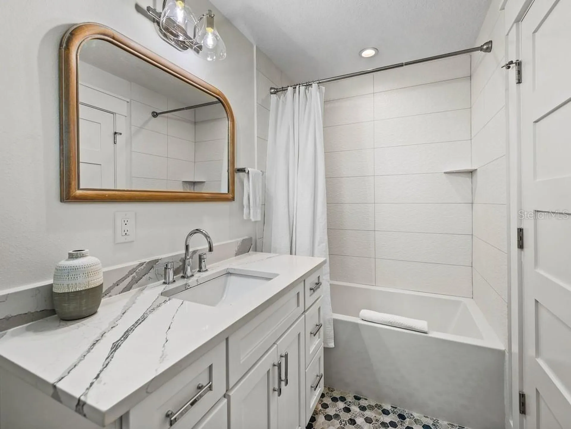 204 Coolidge Drive Sarasota FL 34236