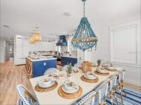 204 Coolidge Drive Sarasota FL 34236