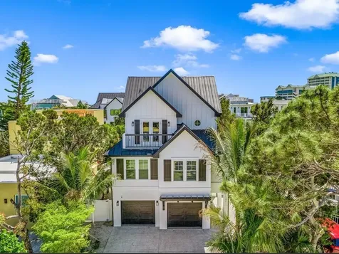 204 Coolidge Drive Sarasota FL 34236