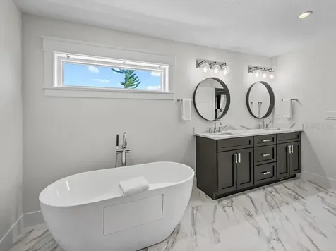204 Coolidge Drive Sarasota FL 34236