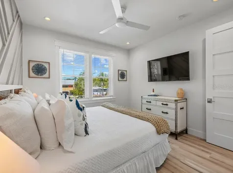 204 Coolidge Drive Sarasota FL 34236