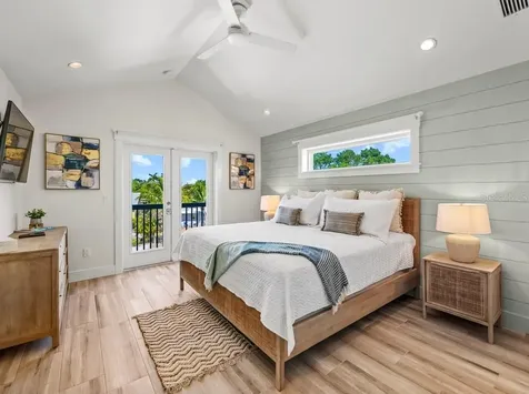 204 Coolidge Drive Sarasota FL 34236