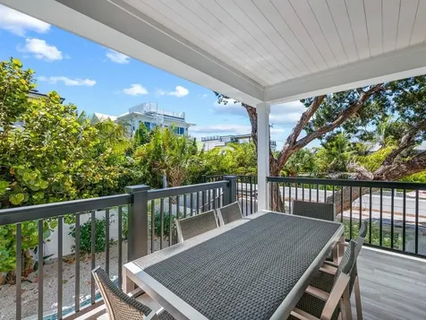 204 Coolidge Drive Sarasota FL 34236