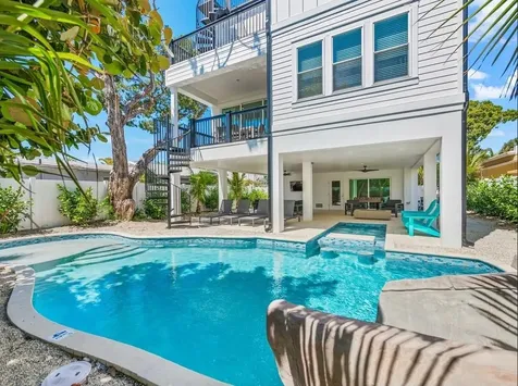 204 Coolidge Drive Sarasota FL 34236