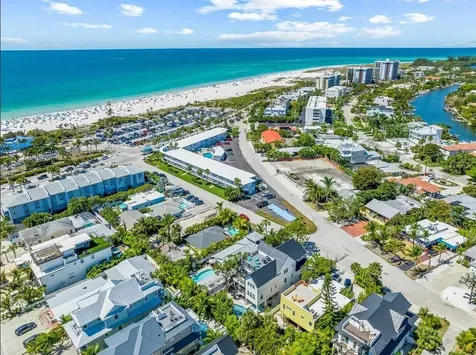 204 Coolidge Drive Sarasota FL 34236