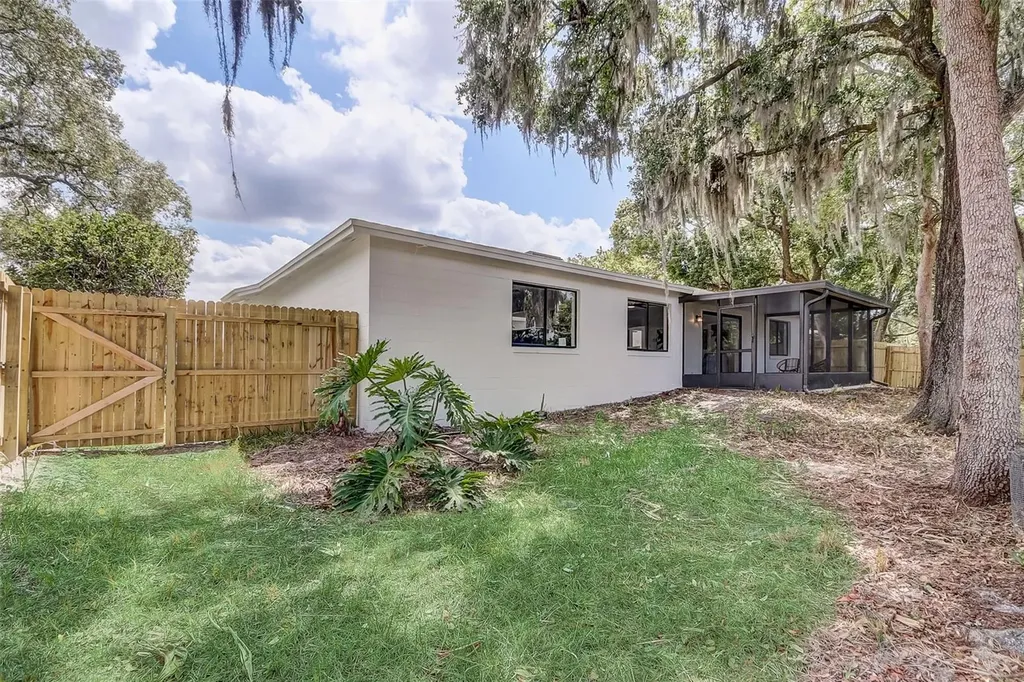319 Loch Lomond Avenue Longwood FL 32750