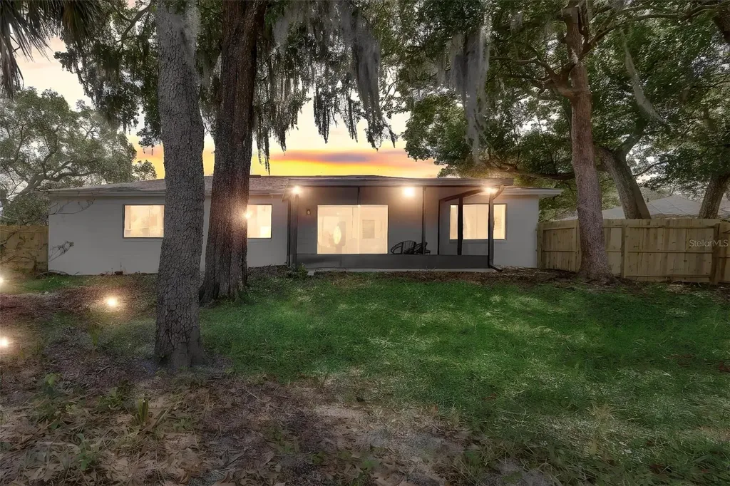 319 Loch Lomond Avenue Longwood FL 32750