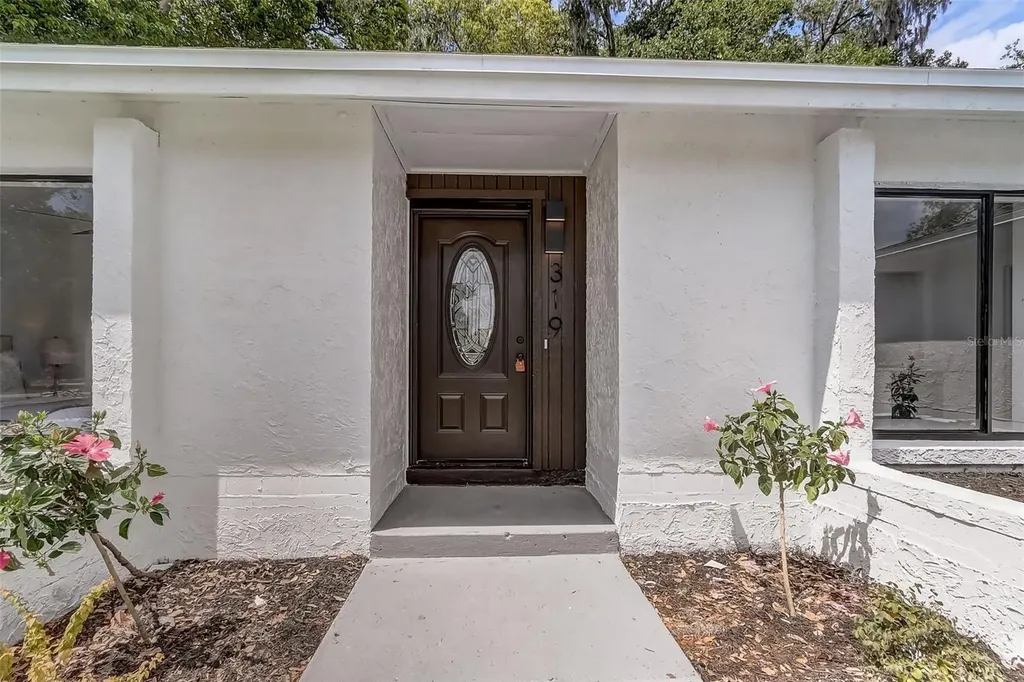 319 Loch Lomond Avenue Longwood FL 32750