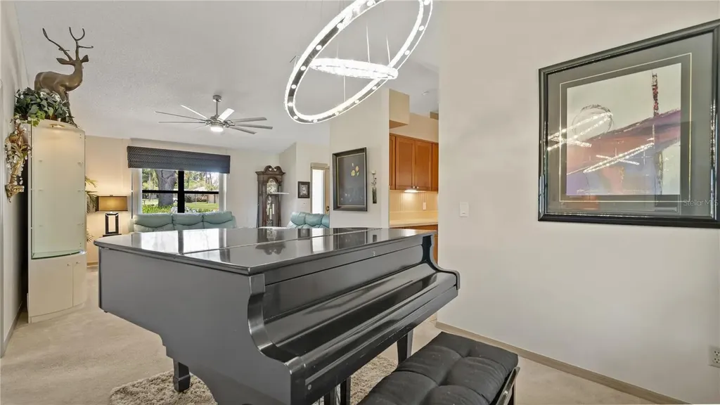 9072 Woodbreeze Boulevard Windermere FL 34786
