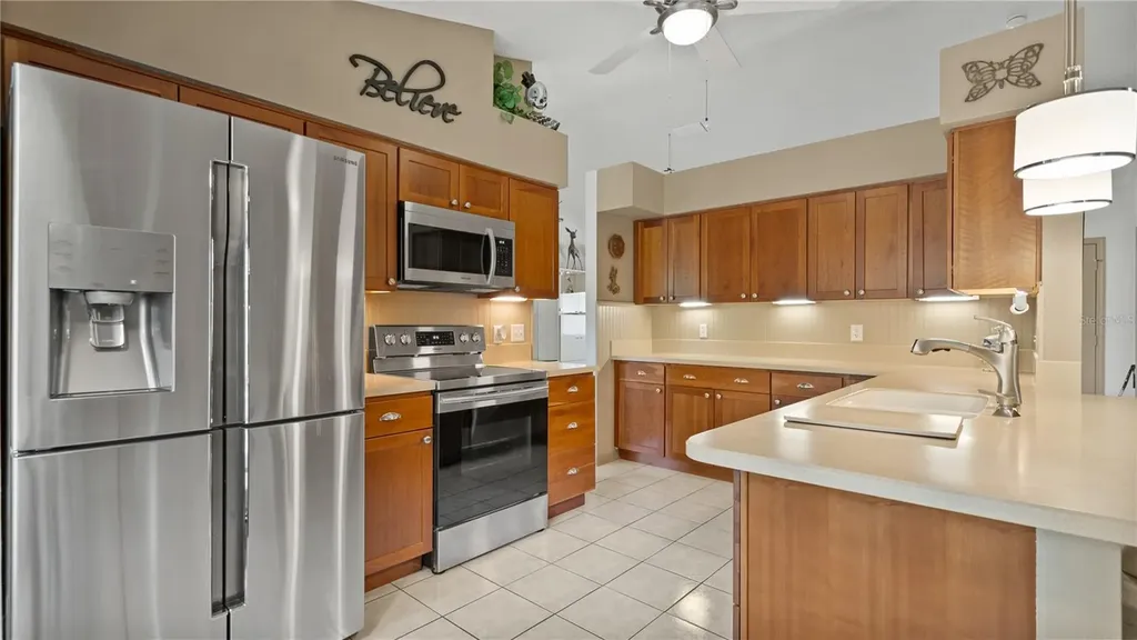 9072 Woodbreeze Boulevard Windermere FL 34786