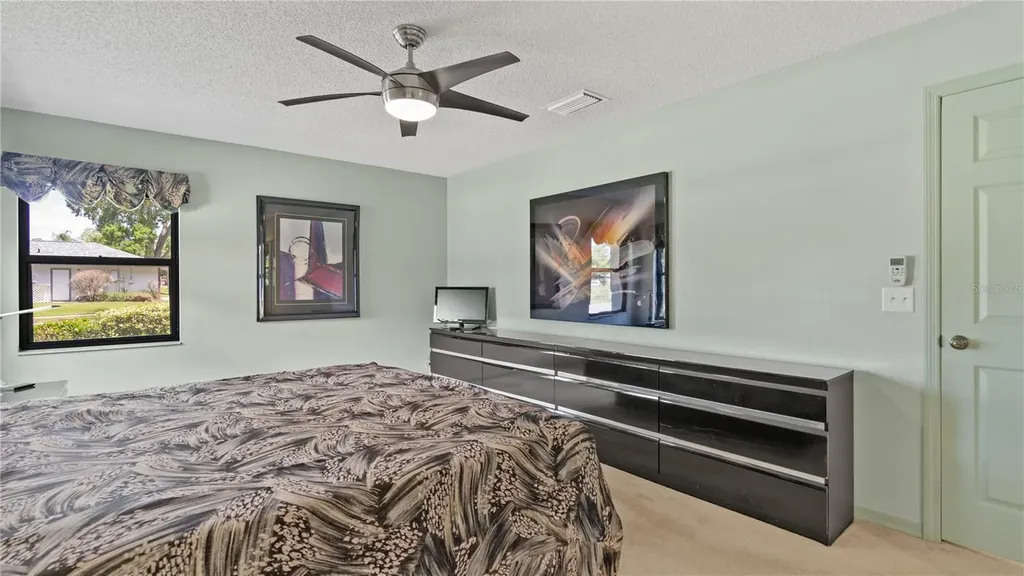 9072 Woodbreeze Boulevard Windermere FL 34786