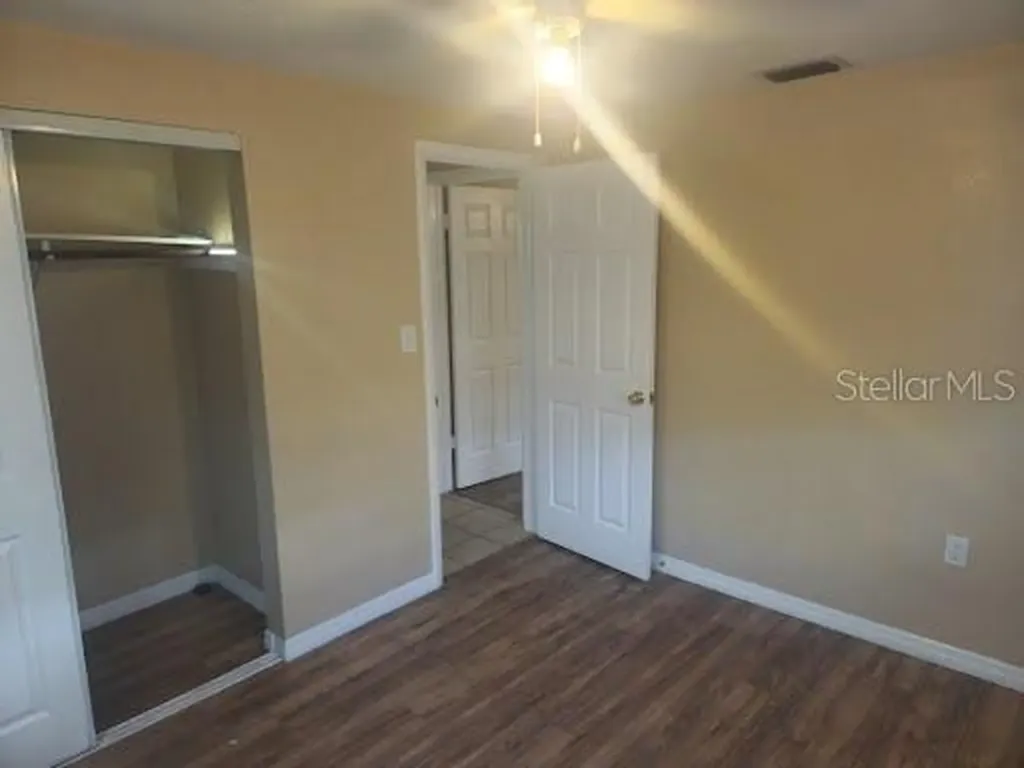 1024 Solar Drive Holiday FL 34691
