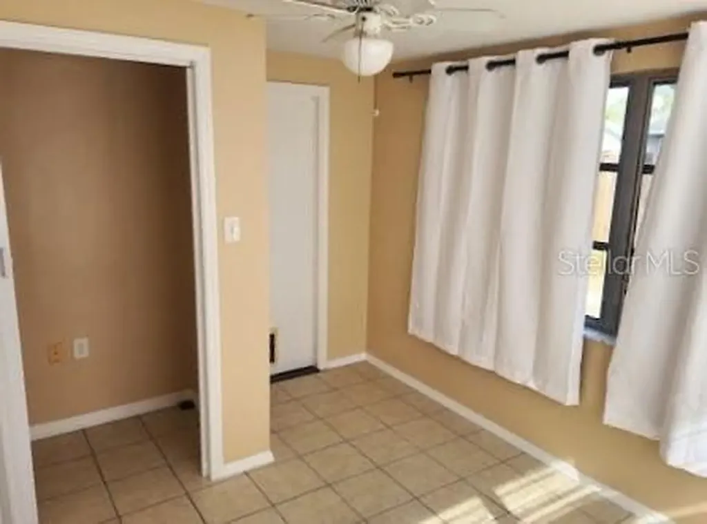 1024 Solar Drive Holiday FL 34691
