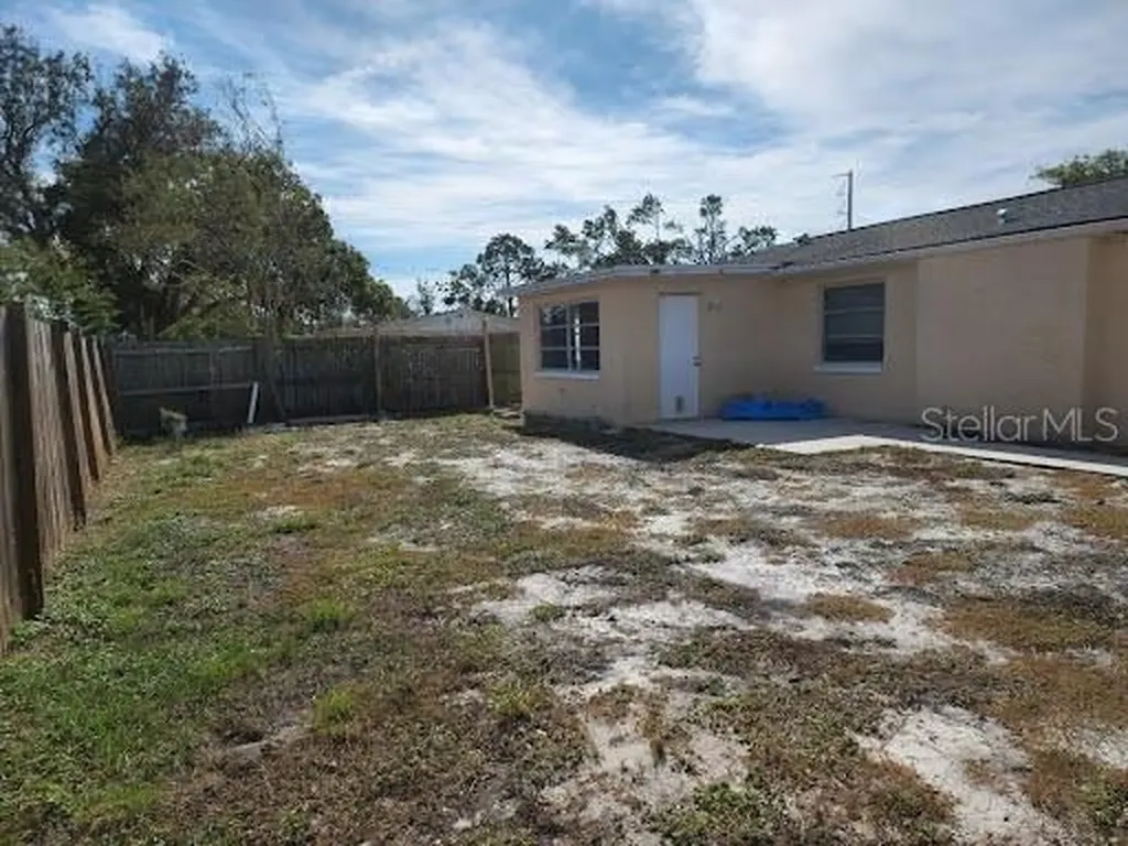 1024 Solar Drive Holiday FL 34691