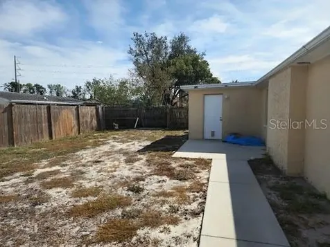 1024 Solar Drive Holiday FL 34691