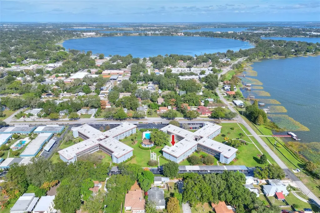 333 Lake Howard Drive NW Winter Haven FL 33880