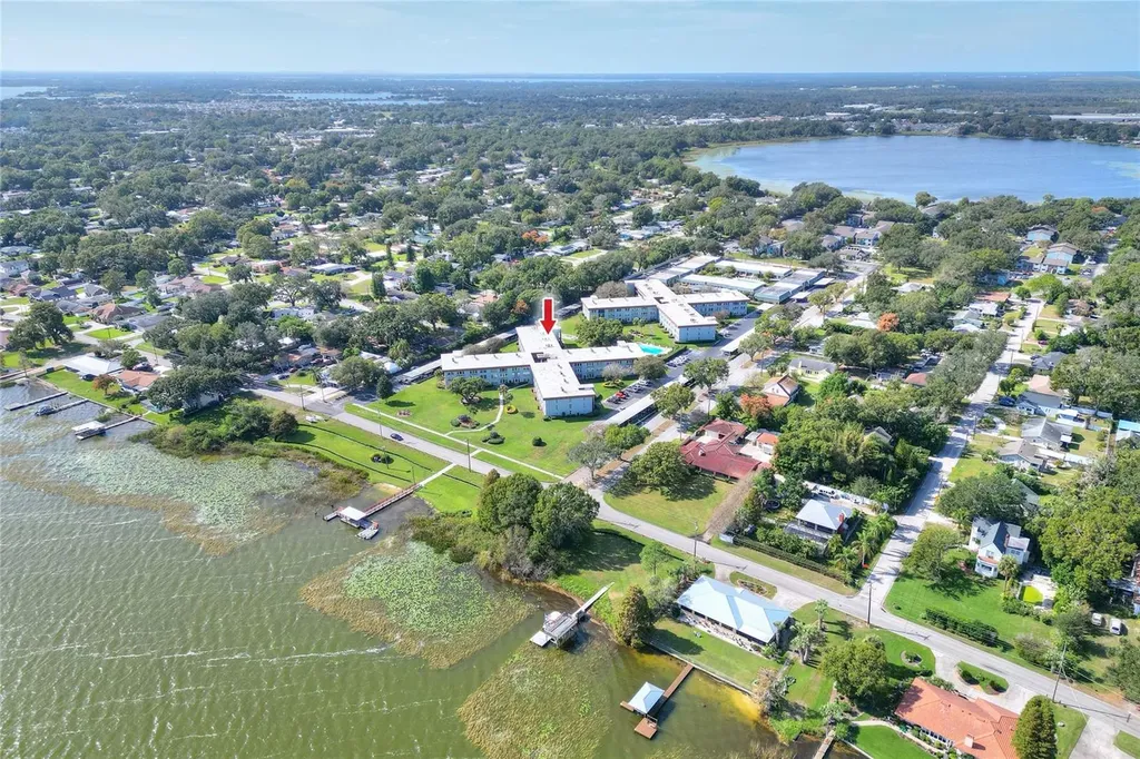 333 Lake Howard Drive NW Winter Haven FL 33880