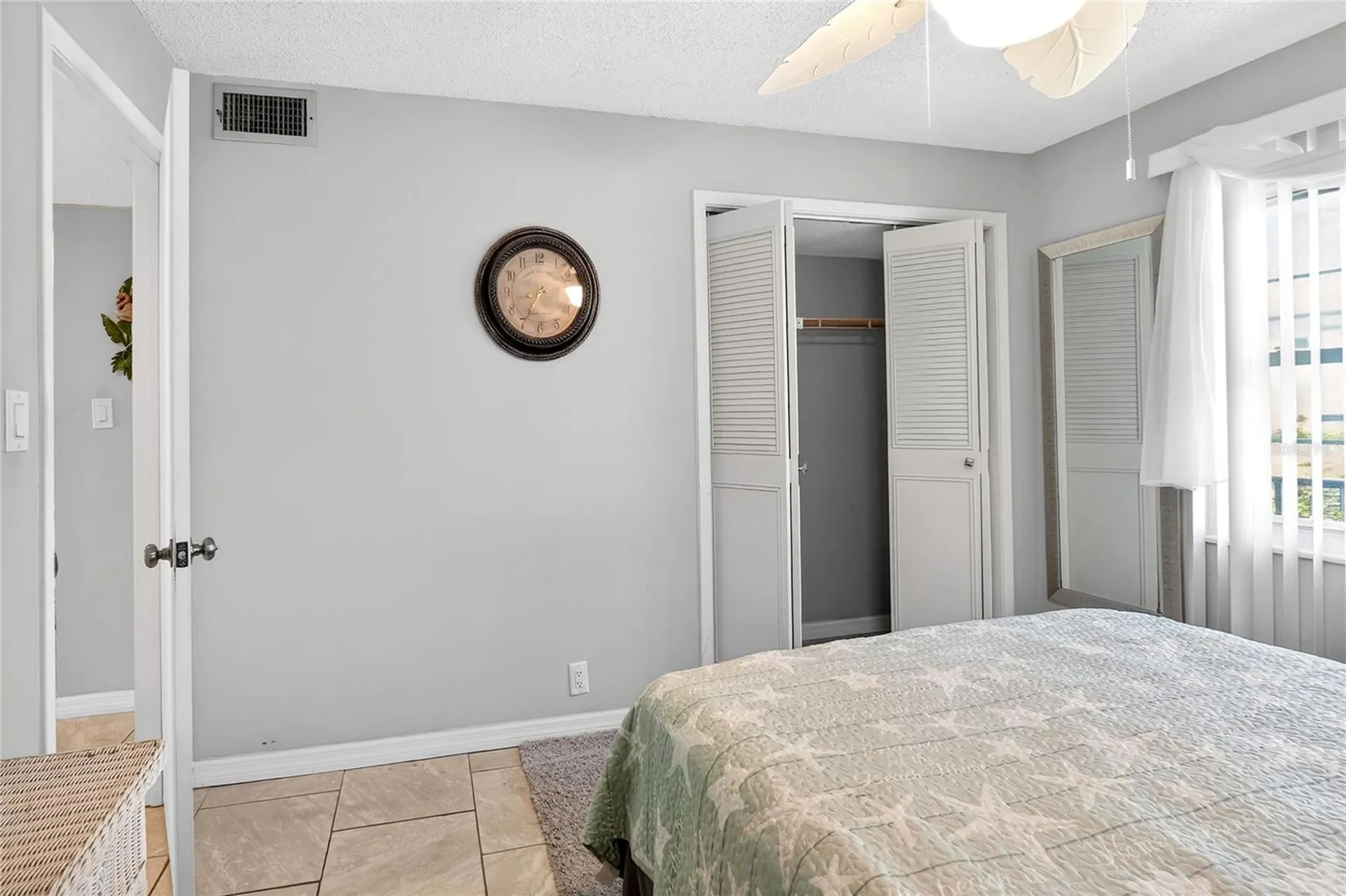 333 Lake Howard Drive NW Winter Haven FL 33880