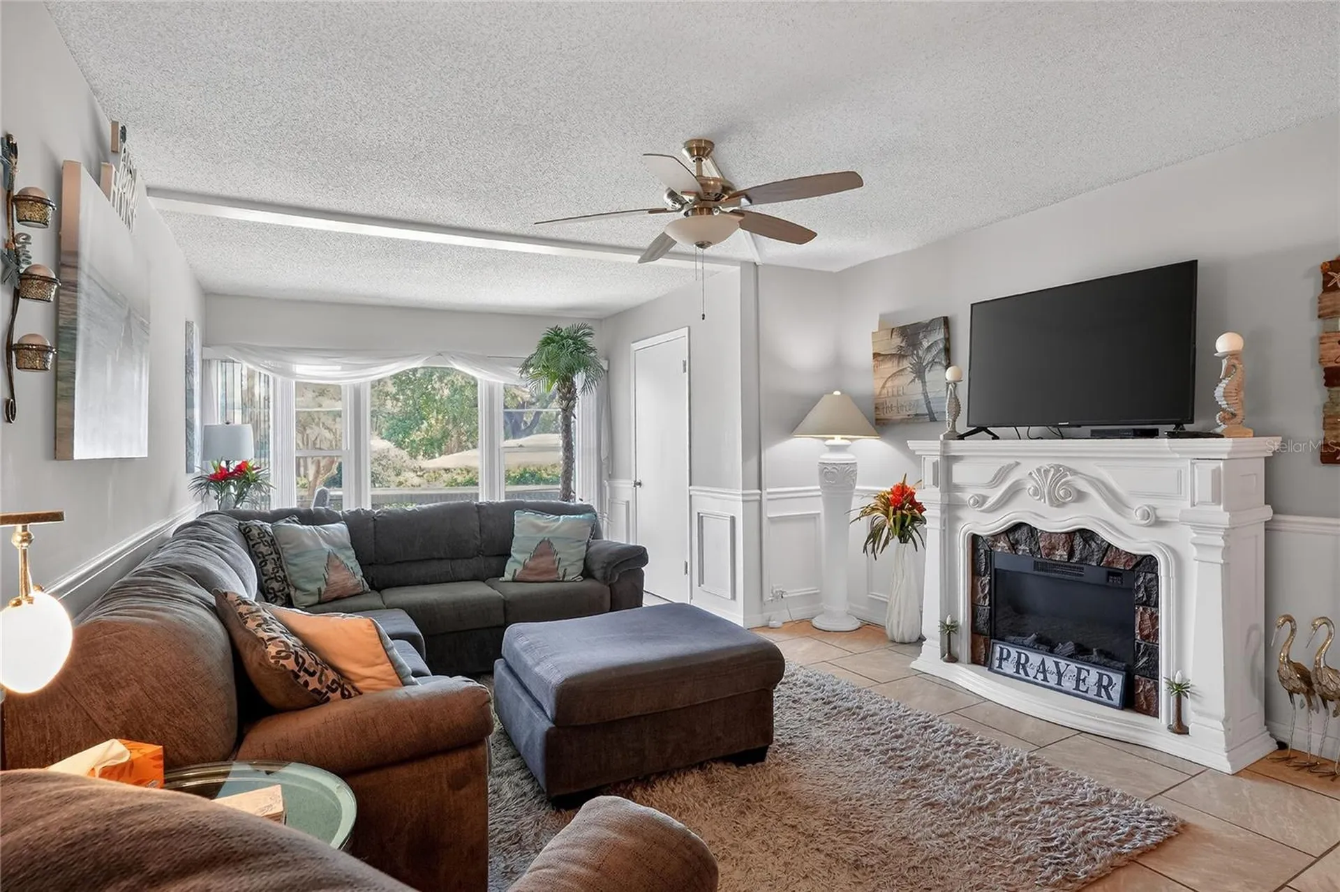 333 Lake Howard Drive NW Winter Haven FL 33880