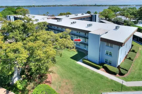 333 Lake Howard Drive NW Winter Haven FL 33880