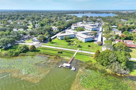 333 Lake Howard Drive NW Winter Haven FL 33880