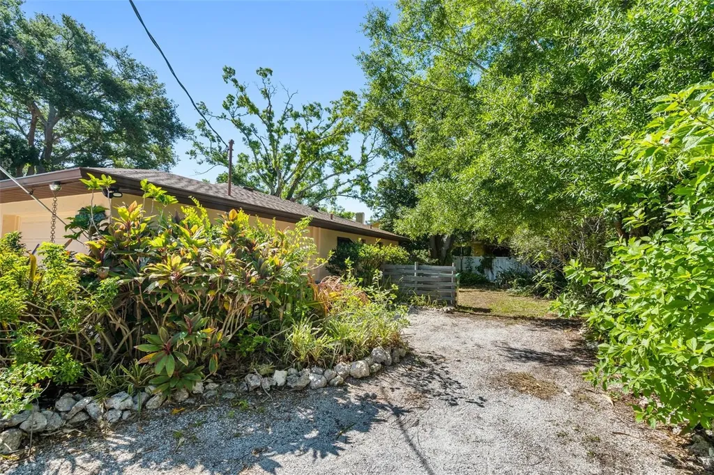 1201 6th Street W Palmetto FL 34221