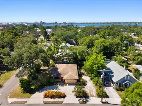 1201 6th Street W Palmetto FL 34221