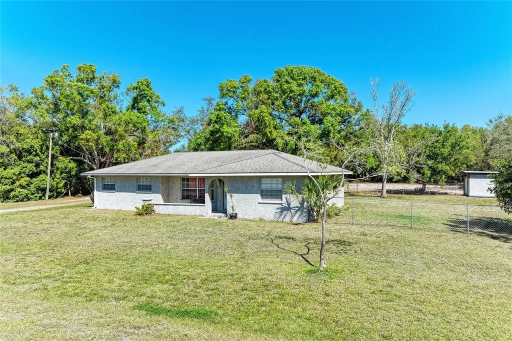 4007 45th Street E Bradenton FL 34208
