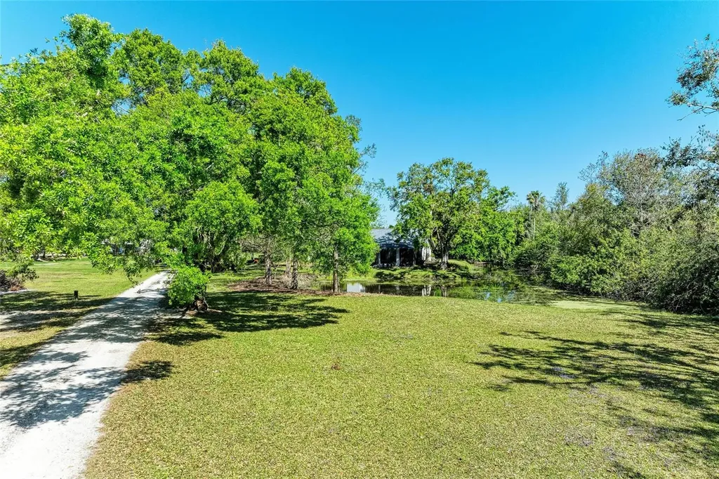 4007 45th Street E Bradenton FL 34208