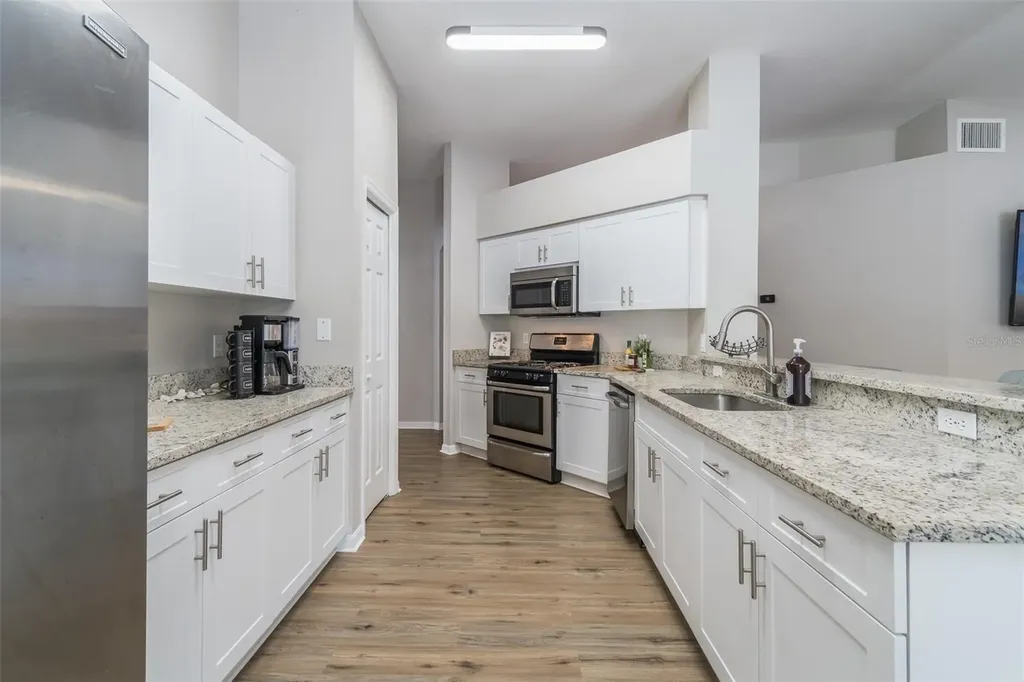 1707 Bondurant Way Brandon FL 33511