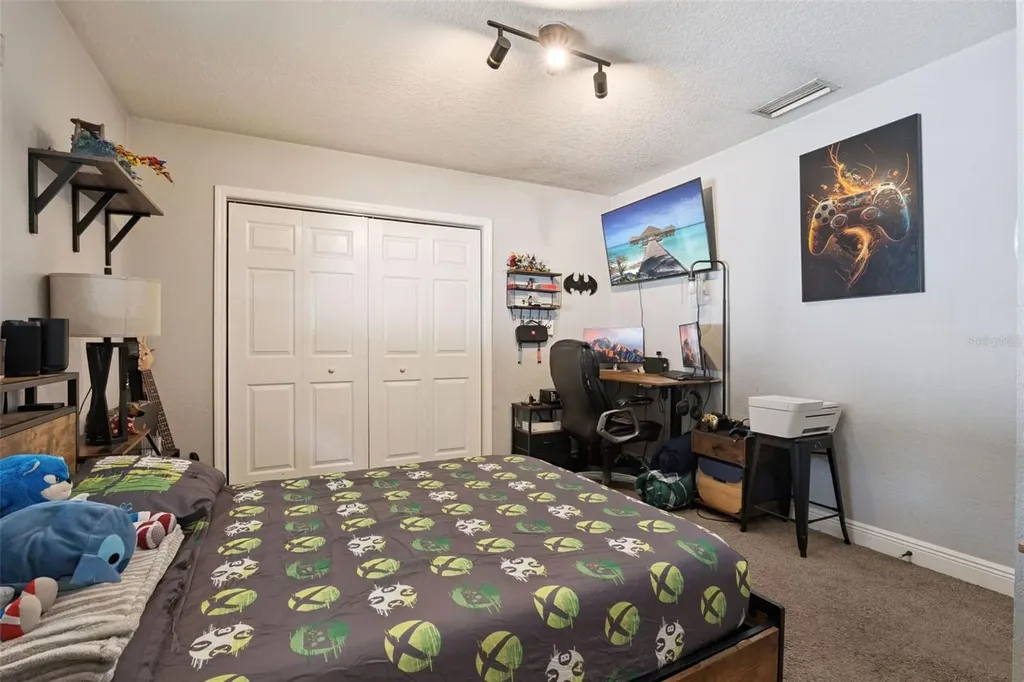 209 E Catawba Street Fruitland Park FL 34731