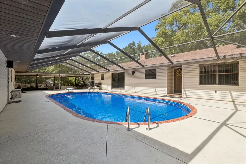 209 E Catawba Street Fruitland Park FL 34731