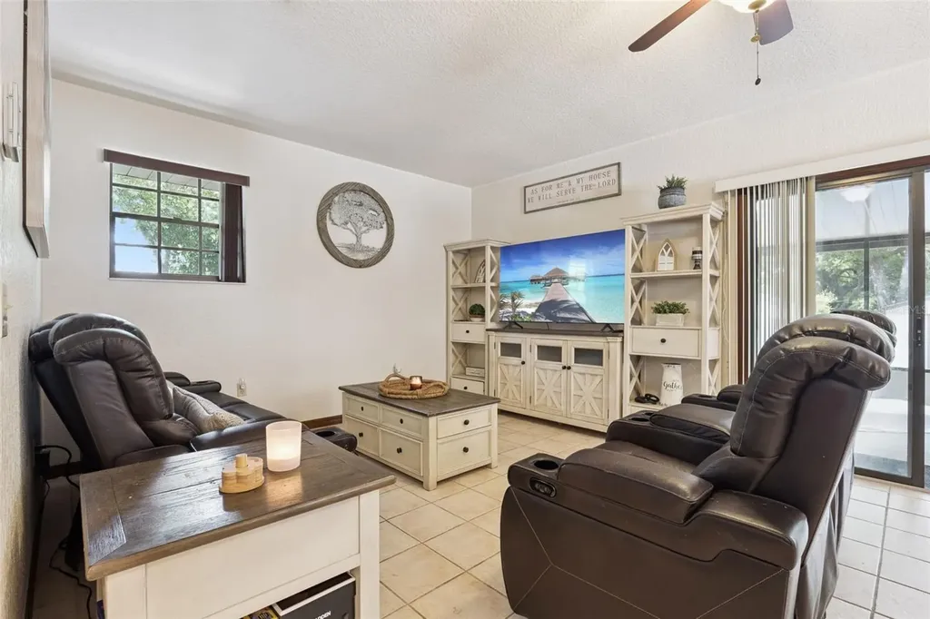 209 E Catawba Street Fruitland Park FL 34731