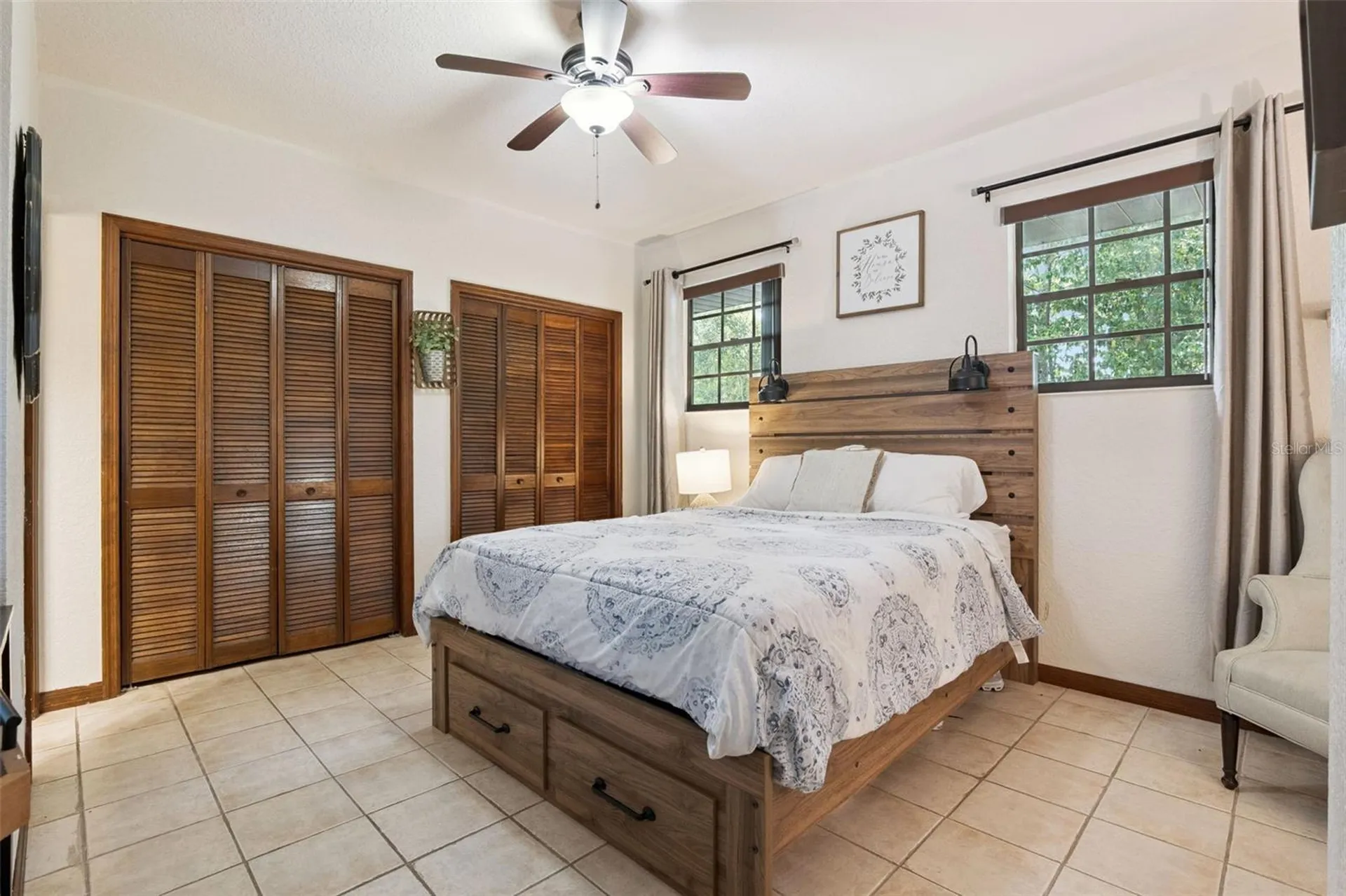 209 E Catawba Street Fruitland Park FL 34731