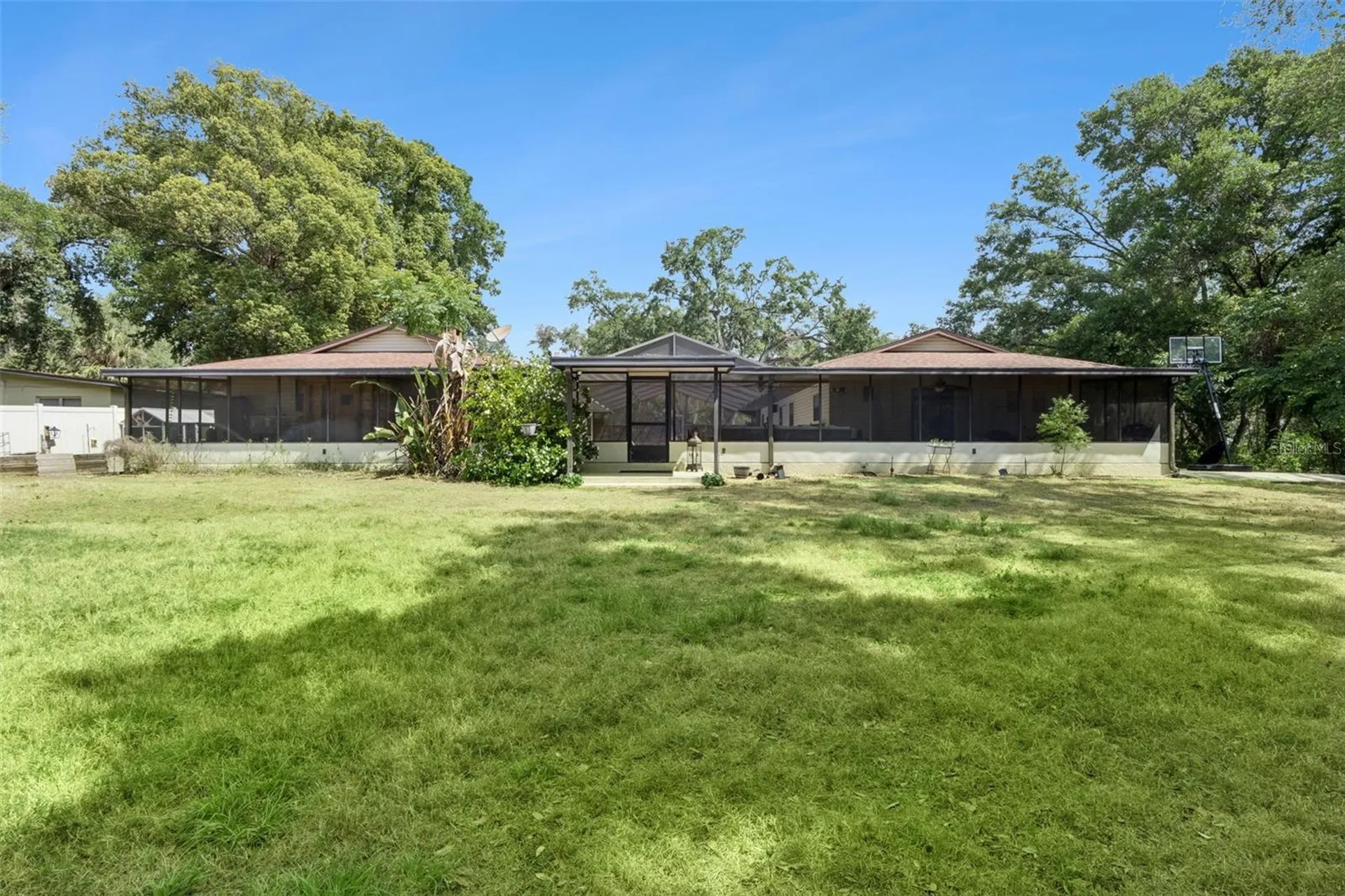 209 E Catawba Street Fruitland Park FL 34731