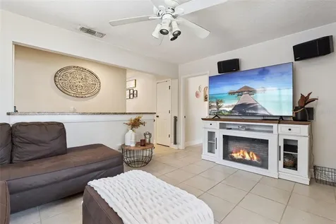 209 E Catawba Street Fruitland Park FL 34731