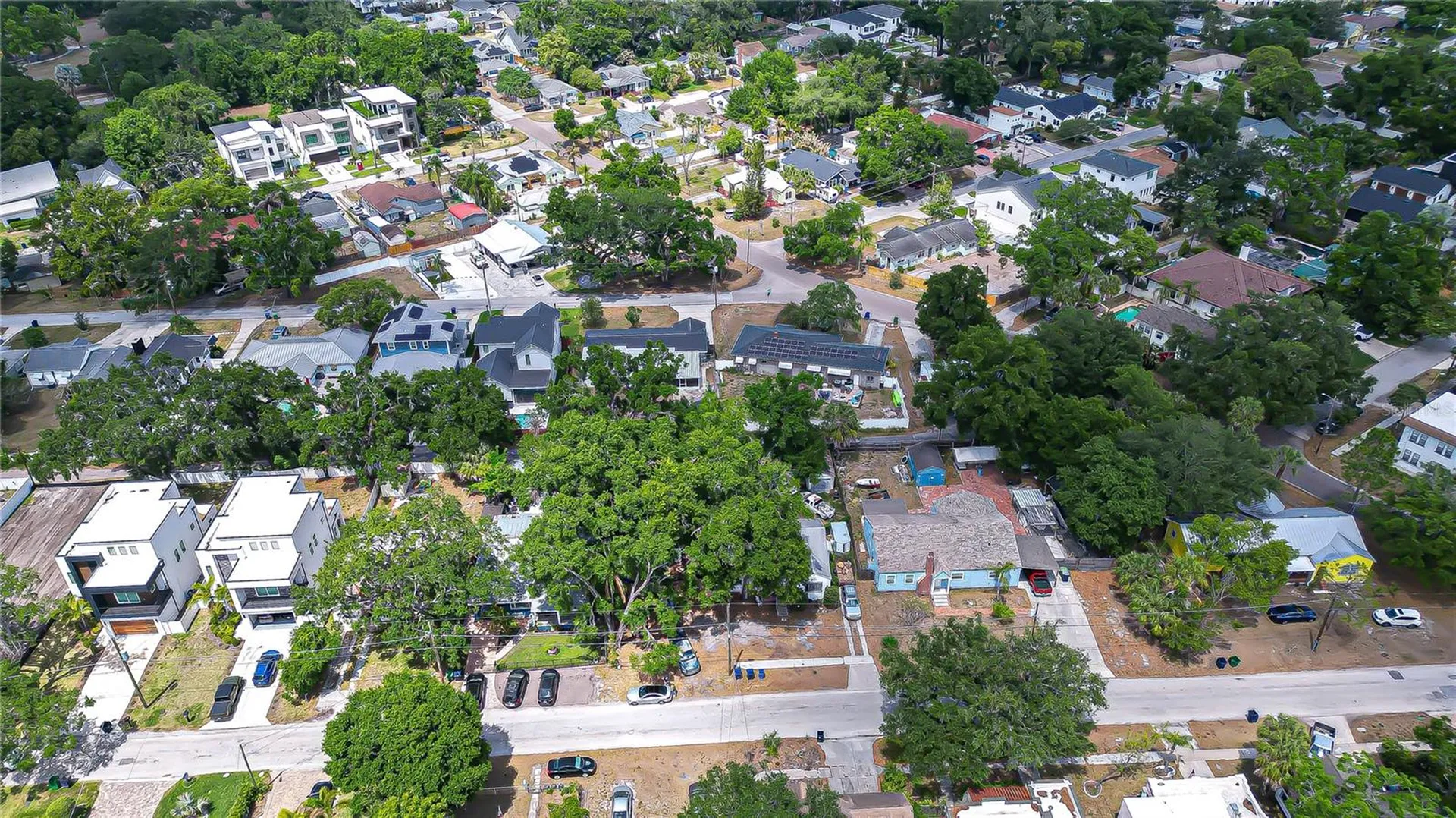 1009 W Coral Street Tampa FL 33602