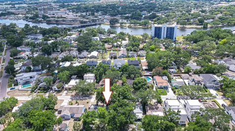 1009 W Coral Street Tampa FL 33602