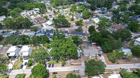 1009 W Coral Street Tampa FL 33602
