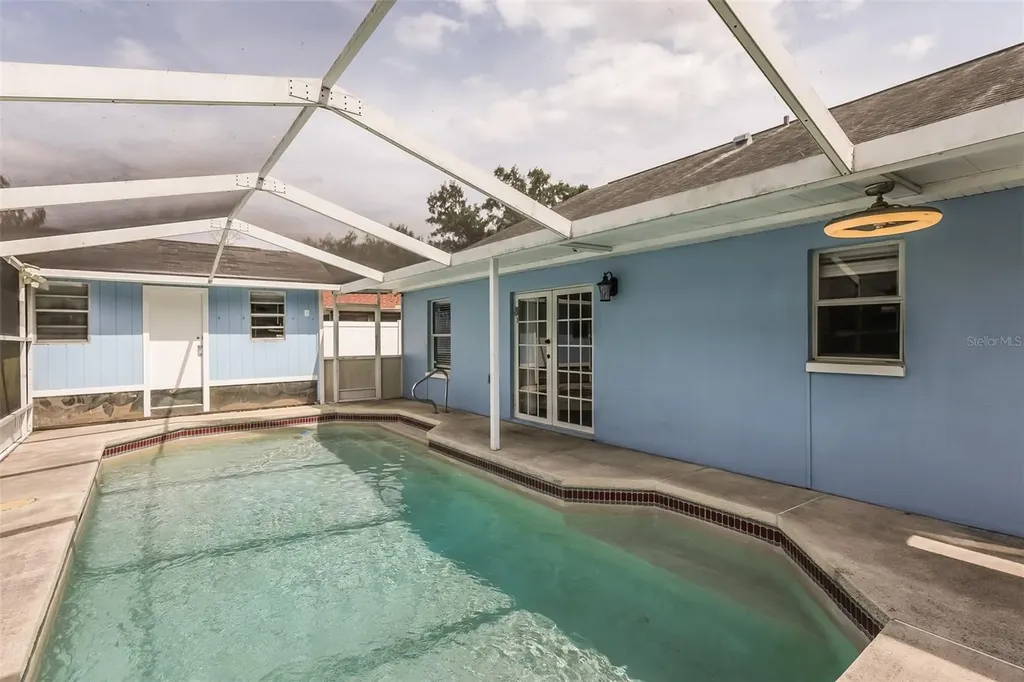 4720 Dunquin Place Tampa FL 33610