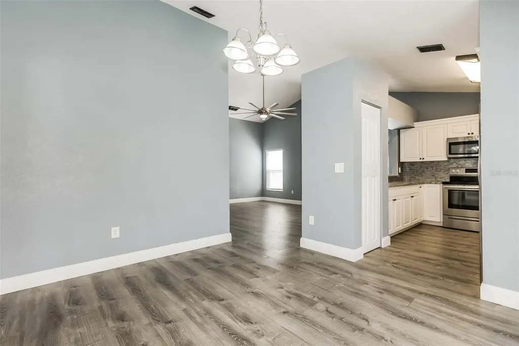4720 Dunquin Place Tampa FL 33610