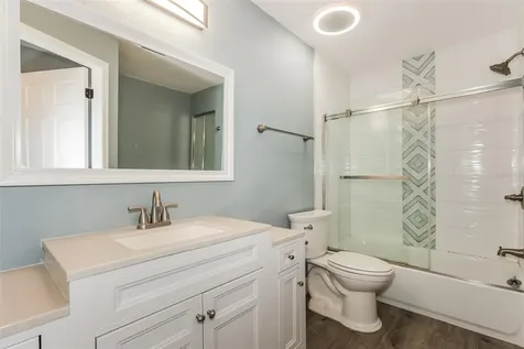 4720 Dunquin Place Tampa FL 33610