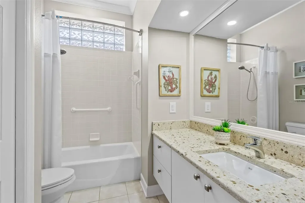 8622 51st Terrace E Bradenton FL 34211