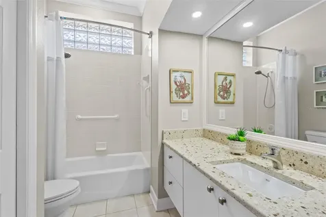 8622 51st Terrace E Bradenton FL 34211